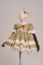 Arazretrobaby Sincap Nakışlı Fisto Dantelli Haki Retro Kız Bebek Elbisesi - Görsel 3